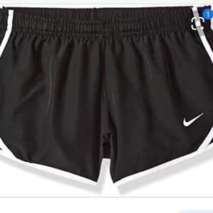 Black nike shorts